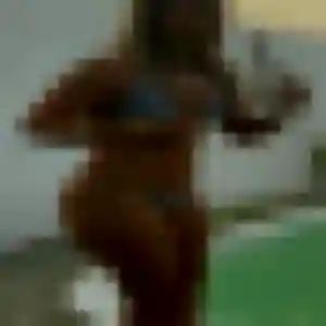 Photo exclusive de Yvette, 42 ans à Creully sur Seulles - rencontre coquine