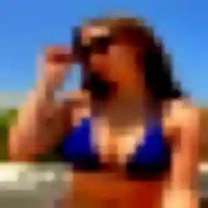 Charmante Irina, 35 ans à Cubjac-Auvézère-Val d'Ans - la contacter