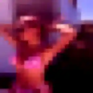 Vicky, 41 ans, dispo pour plan cul à Dinéault