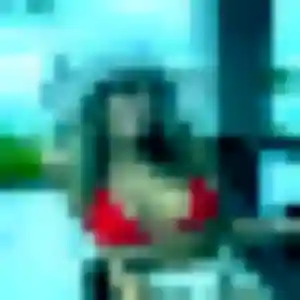 Adeline, 32 ans, connectée à Divatte-sur-Loire pour une rencontre coquine