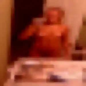 Marie-Christine, femme de 28 ans propose plan cul à Domène