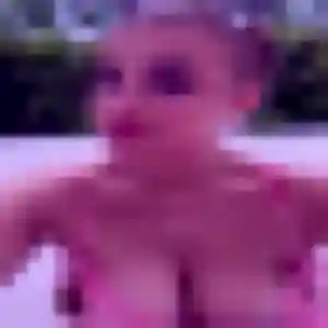 plan cul à Donzy : photo de Zephyrine, 29 ans - inscription gratuite