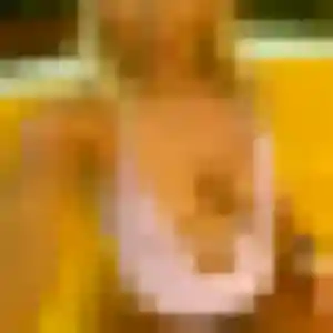 Découvre Lena, 32 ans à Dormelles en privé