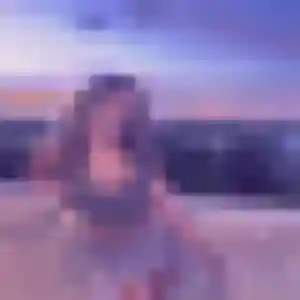 Charmante Celeste, 32 ans à Douchy-Montcorbon - voir sa photo