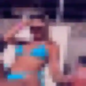 plan cul à Doue : photo de Julie, 22 ans - accès libre
