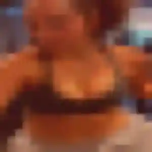 plan cul à Draillant : photo de Erika, 31 ans - sans engagement