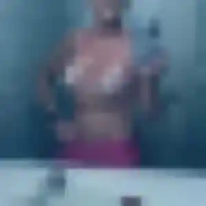 Rym (44 ans) à Ébreuil cherche une rencontre aujourd'hui