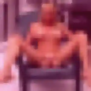 Nina, 41 ans, dispo pour plan cul à Écaquelon