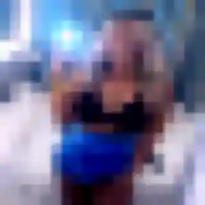 Photo de Cassandre à Éloie (45 ans) - plan cul gratuit