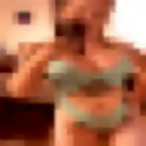 Photo exclusive de Lamia, 30 ans à Éperlecques - rencontre sans lendemain