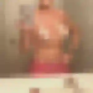 Delice, 28 ans, connectée à Erdre-en-Anjou pour une rencontre coquine