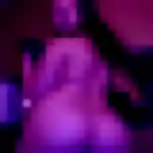 Emmanuelle, femme de 35 ans veut plan cul à Errouville