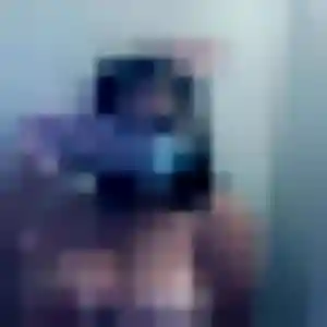 Naomi, femme de 26 ans propose plan cul à Eslettes
