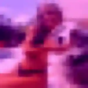 Contacte Zara, 31 ans à Eslettes en privé