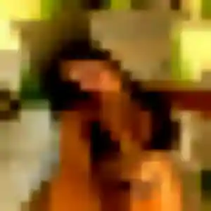 Huguette, 25 ans, dispo pour plan cul à Espiet