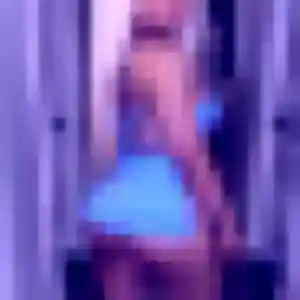 Sexy Agathe, 43 ans à Étaimpuis - découvrir son profil