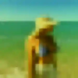 Photo de Huguette à Éterville (33 ans) - plan cul anonyme