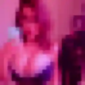 Angelique (40 ans) à Étrechet attend une rencontre aujourd'hui