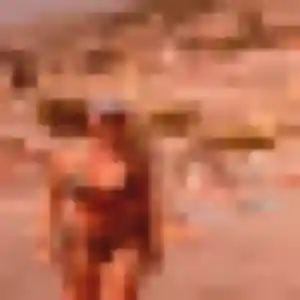 Kenza de Eurre, 44 ans - plan cul discret