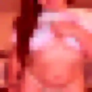 Maud (22 ans) à Eurre cherche une rencontre maintenant