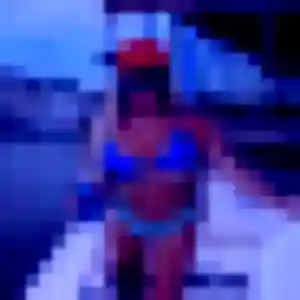Apolline, 37 ans, en ligne à Eyraud-Crempse-Maurens pour une rencontre coquine