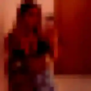 Photo de Erika à Fiquefleur-Équainville (28 ans) - plan cul discret