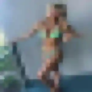 Découvre Irene, 35 ans à Flagnac en privé