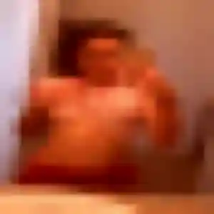 Uranie, 35 ans, en ligne à Flagy pour une rencontre coquine