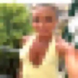 Anouk (27 ans) à Fleurbaix cherche une rencontre rapidement