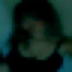 plan cul à Floirac : profil de Karima, 29 ans - accès libre