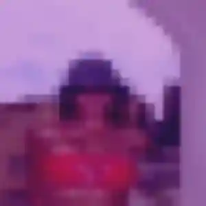 Regine, 33 ans, en ligne à Florentin pour une rencontre coquine