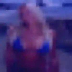 Amira, fille de 32 ans veut plan cul à Flumet
