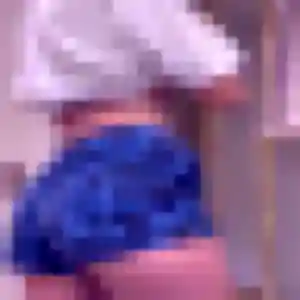 Emmanuelle, 45 ans, en ligne à Folligny pour une rencontre coquine