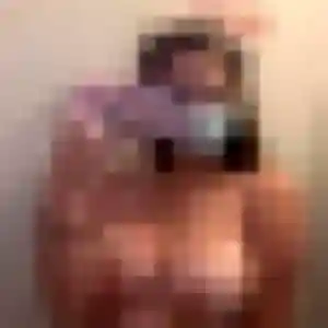 Photo exclusive de Emma, 30 ans à Font-Romeu-Odeillo-Via - plan discret