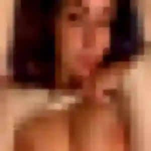 Photo exclusive de Meriem, 42 ans à Fouilloy - plan discret