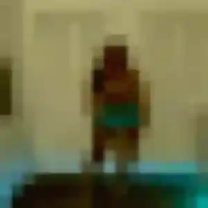 Gwendoline, 33 ans, connectée à Fourneaux pour une rencontre coquine