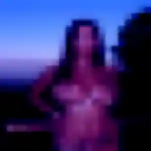Josiane, fille de 23 ans cherche plan cul à Francheville