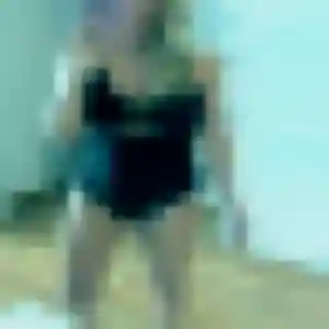 Sexy Leila, 28 ans à Freneuse - voir sa photo