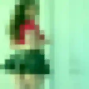 Rejoins Marie-Laure, 22 ans à Fromelles en privé