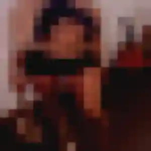 Clara, 41 ans, dispo pour plan cul à Gahard