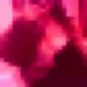 Karine, 32 ans, disponible à Gambais pour une rencontre coquine