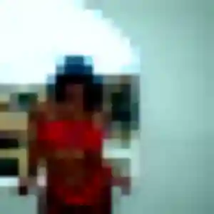 Maud, 23 ans, connectée à Gâvres pour une rencontre coquine