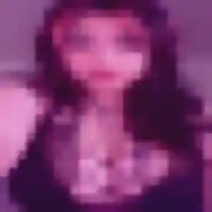 Constance, 45 ans, en ligne à Germigny-sur-Loire pour une rencontre coquine