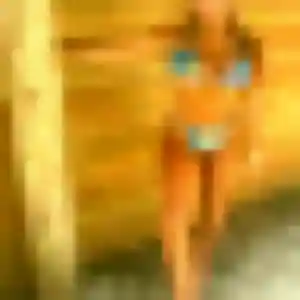 Tessa, femme de 24 ans propose plan cul à Geyssans
