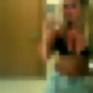 Sexy Colombe, 35 ans à Glomel - découvrir son profil