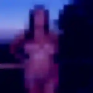Josephine, 32 ans, connectée à Gommerville pour une rencontre coquine