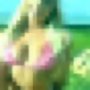 Sexy Malika, 28 ans à Gouvernes - la contacter