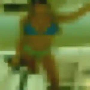 Contacte Veronique, 25 ans à Grâces en t'inscrivant