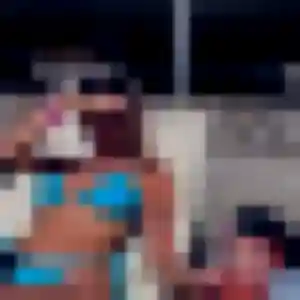 Berenice, 38 ans, en ligne à Graignes-Mesnil-Angot pour une rencontre coquine