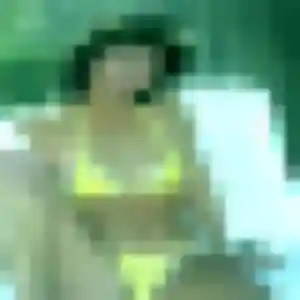 Stephanie, 27 ans, connectée à Grandvillers pour une rencontre coquine